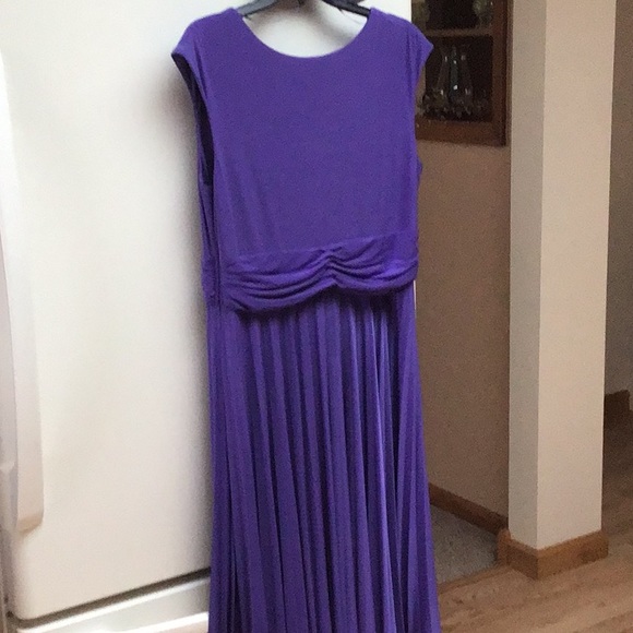 Purple dress size 14. NWOT - Picture 9 of 9